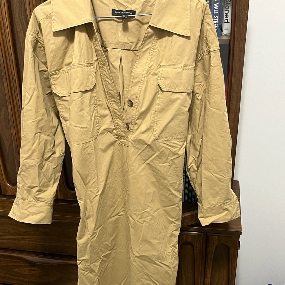 Banana Republic - never worn tags on shirt dress